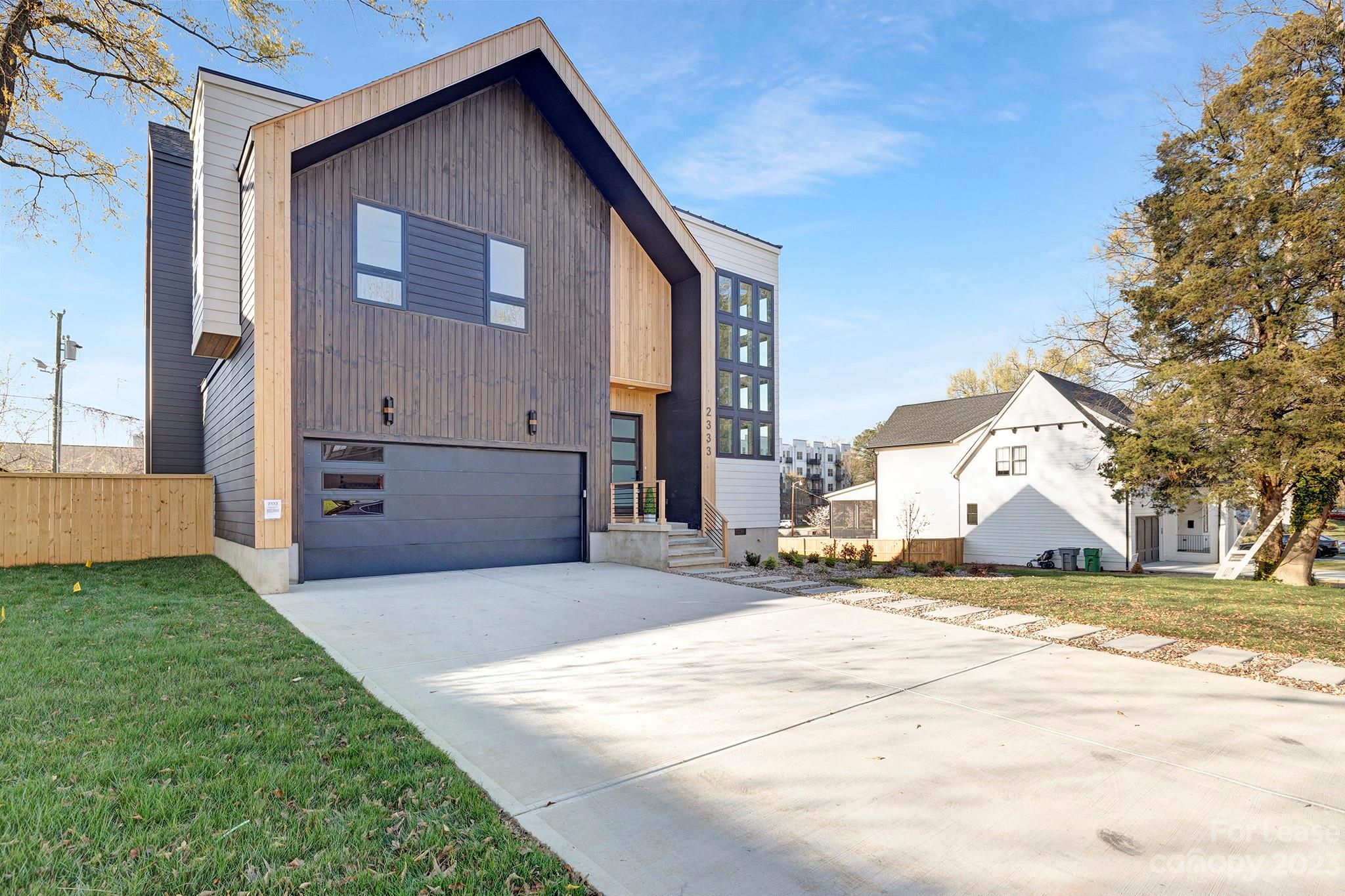 Villa Heights - Residential Lease