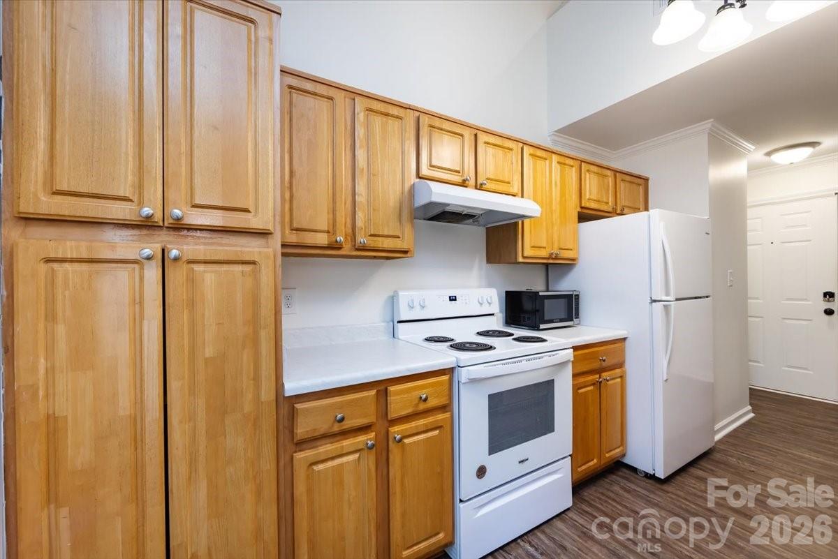 Carya Pond Condo Homes - Residential