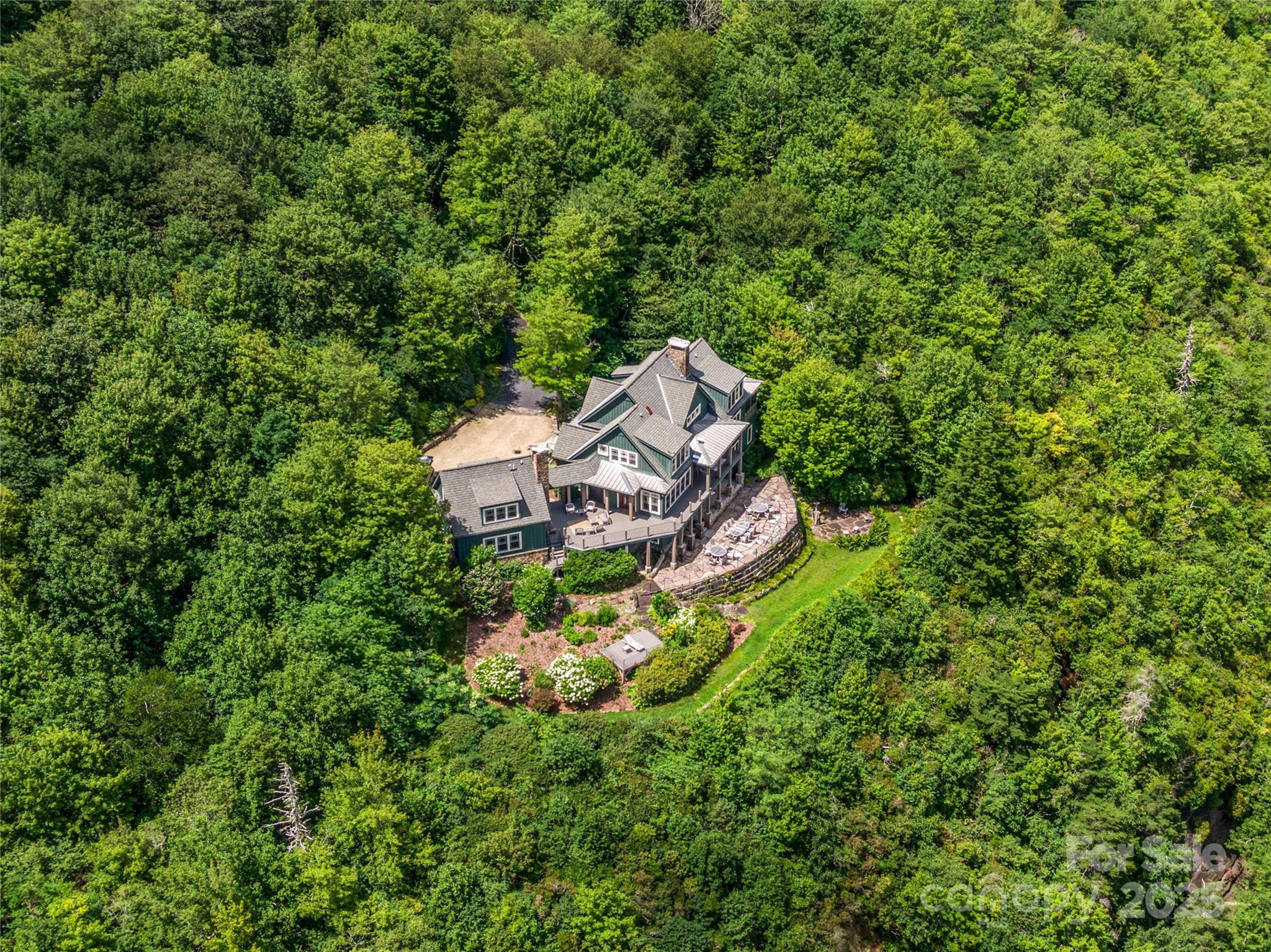 770 Meadow Ridge Drive