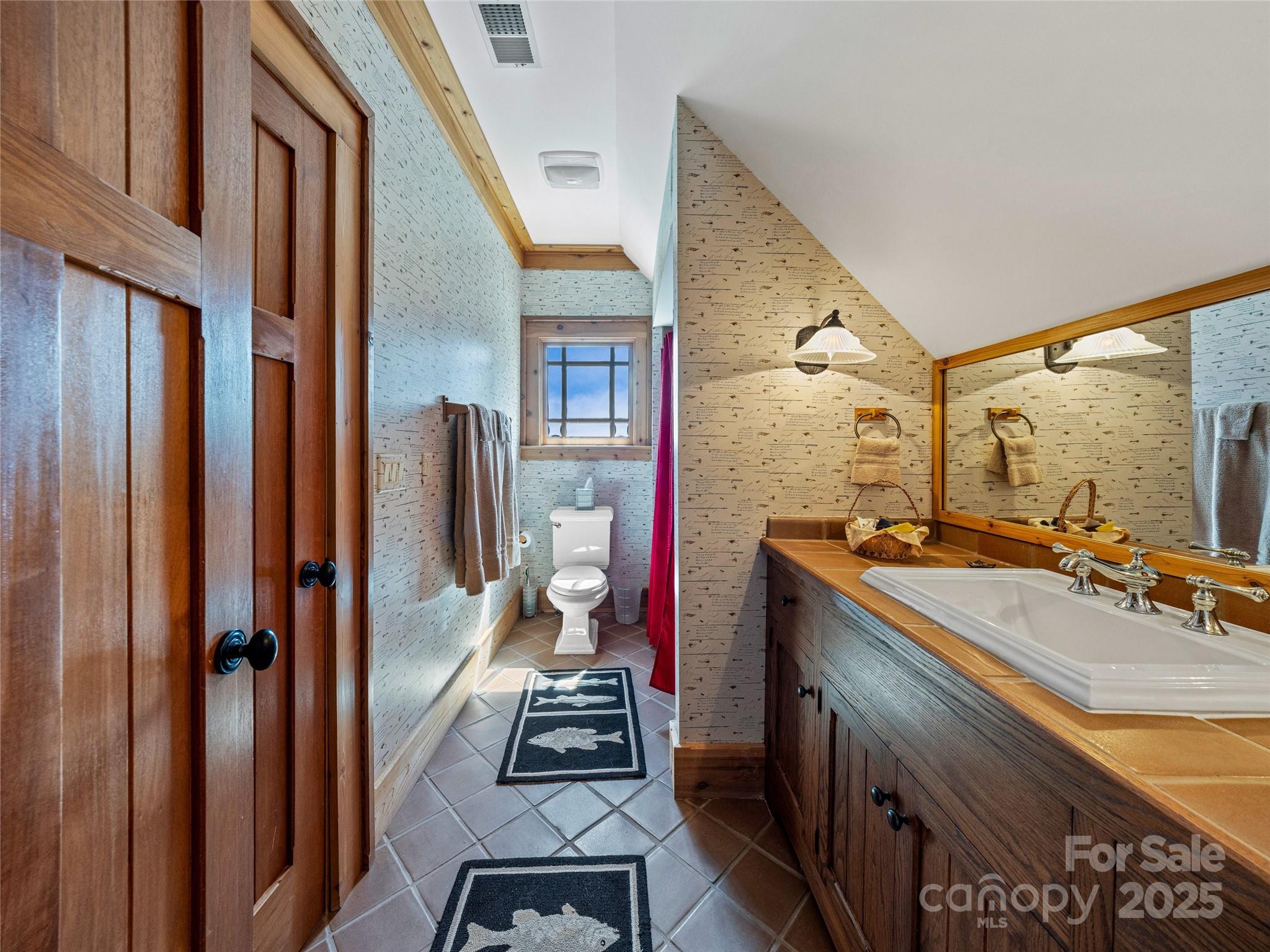 Lake Toxaway Estates - Residential