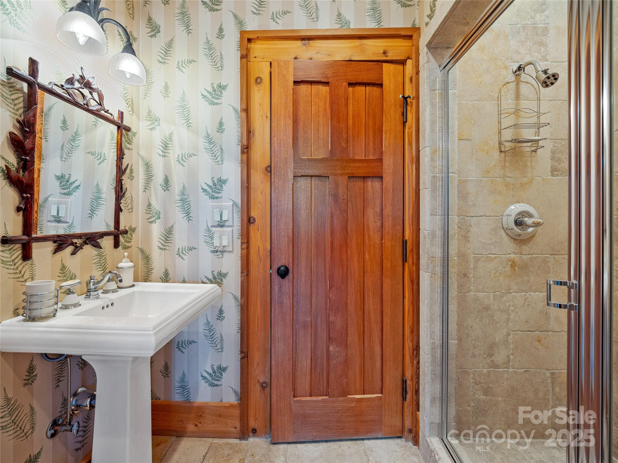 Lake Toxaway Estates - Residential