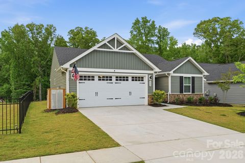 Photo of 420 Grandiflora Avenue, Lancaster, SC 29720 (MLS # 4385395)