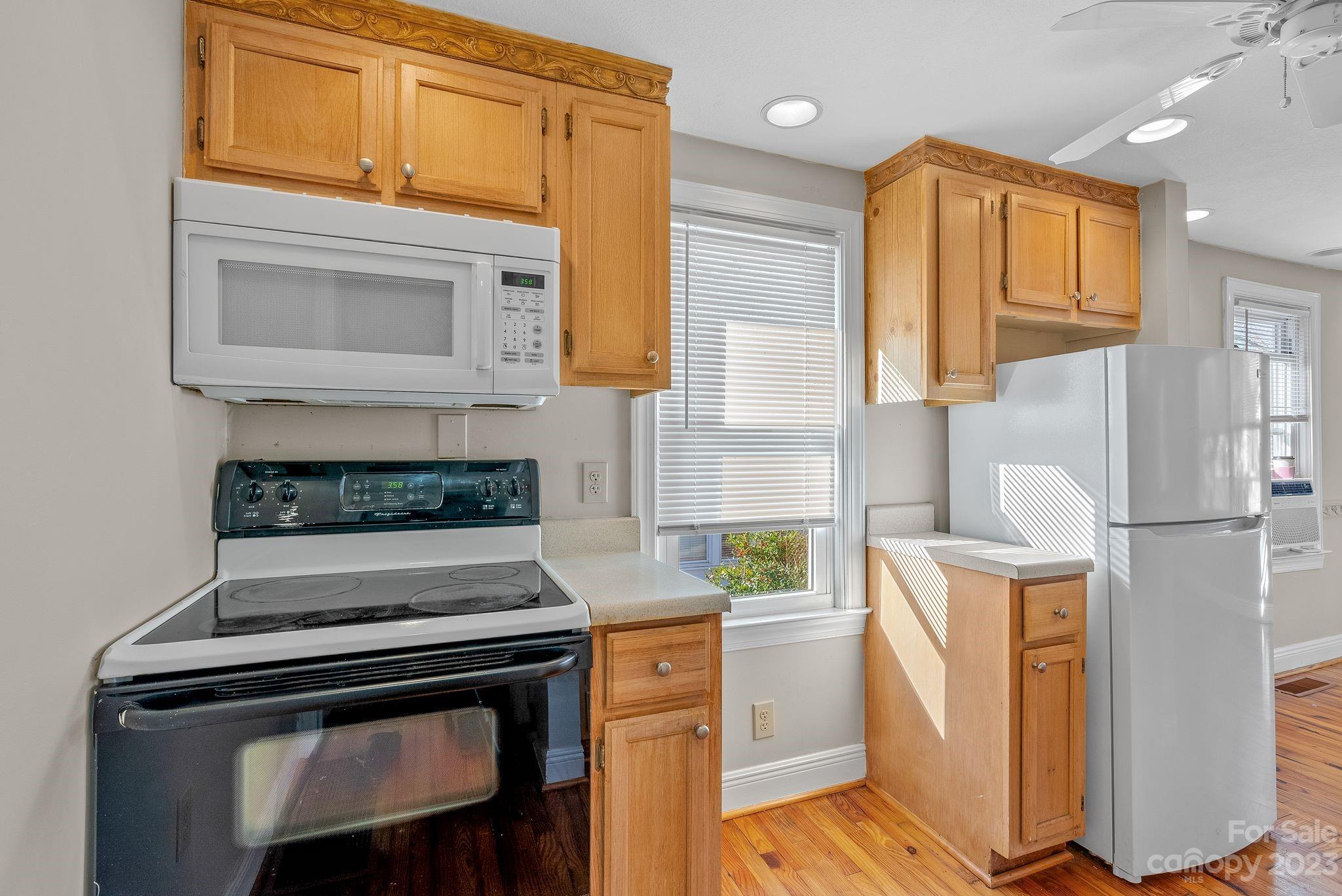 Green and Thrash Lands - Residential Income