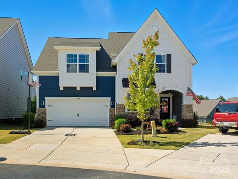 Photo of 1009 Cheviot Court, Waxhaw, NC 28173 (MLS # 4306293)