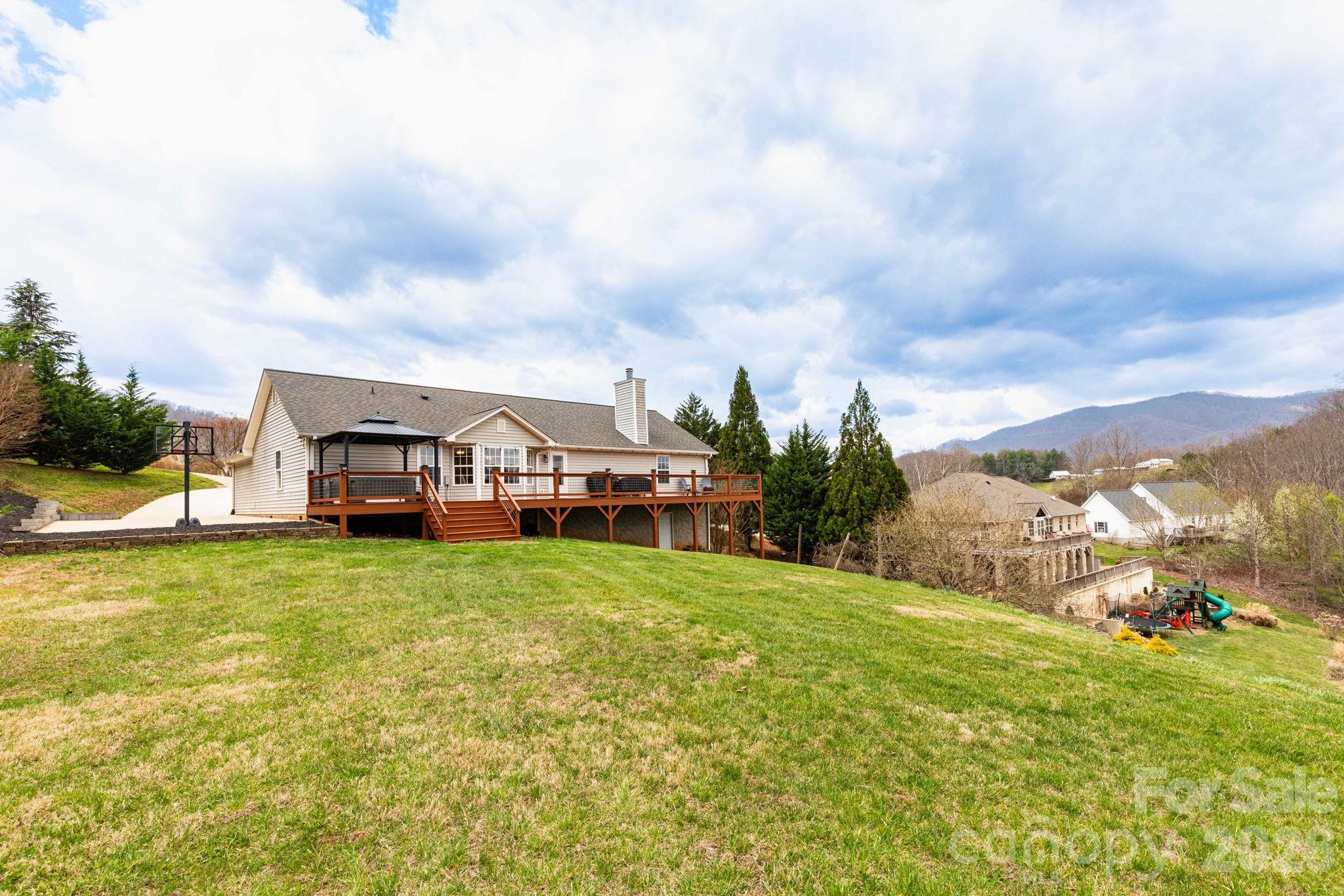 Lindon Cove Crossing - Residential