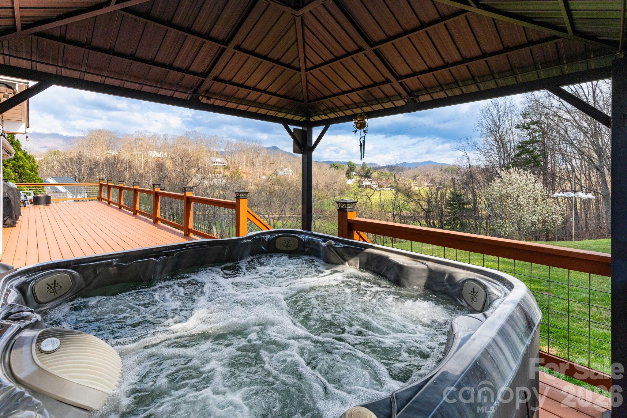 Lindon Cove Crossing - Residential