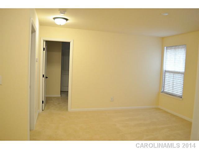 Old Stone Crossing - Residential