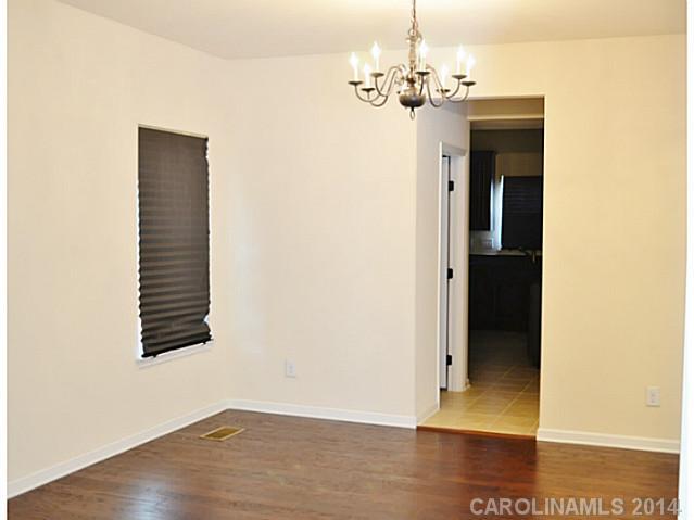 Old Stone Crossing - Residential