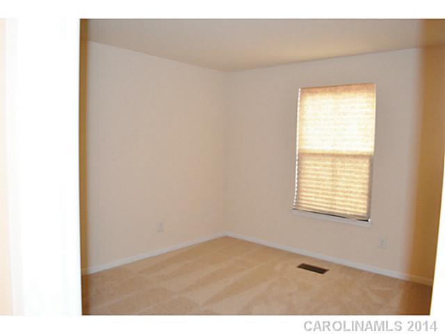 Old Stone Crossing - Residential