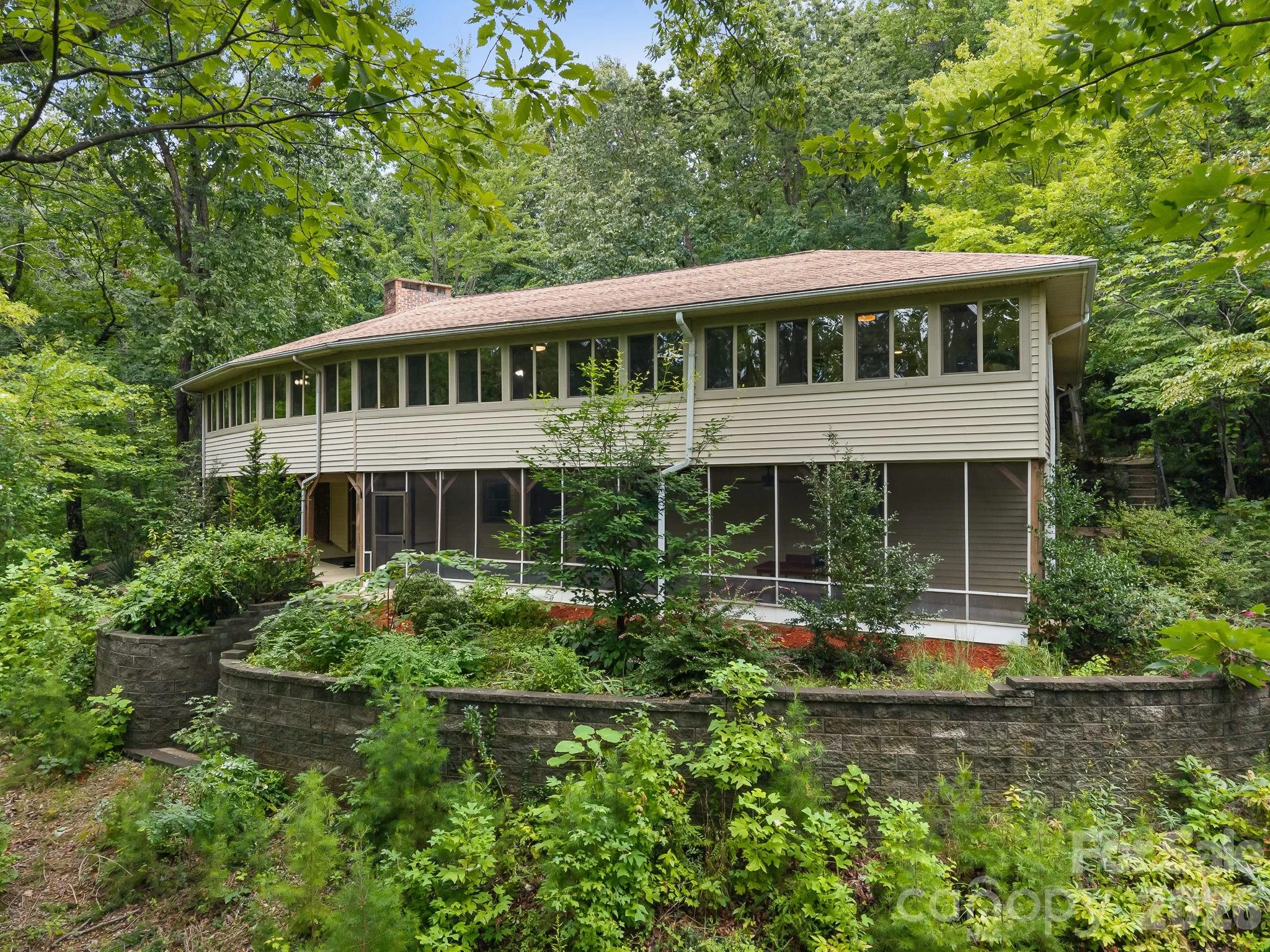 12 E Park Drive, Tryon, NC, 28782