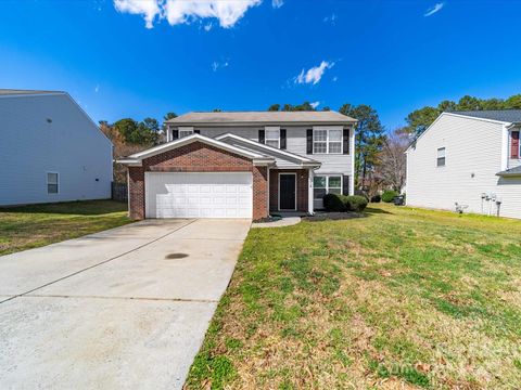 4018 Larkhaven Village Drive Charlotte NC 28215