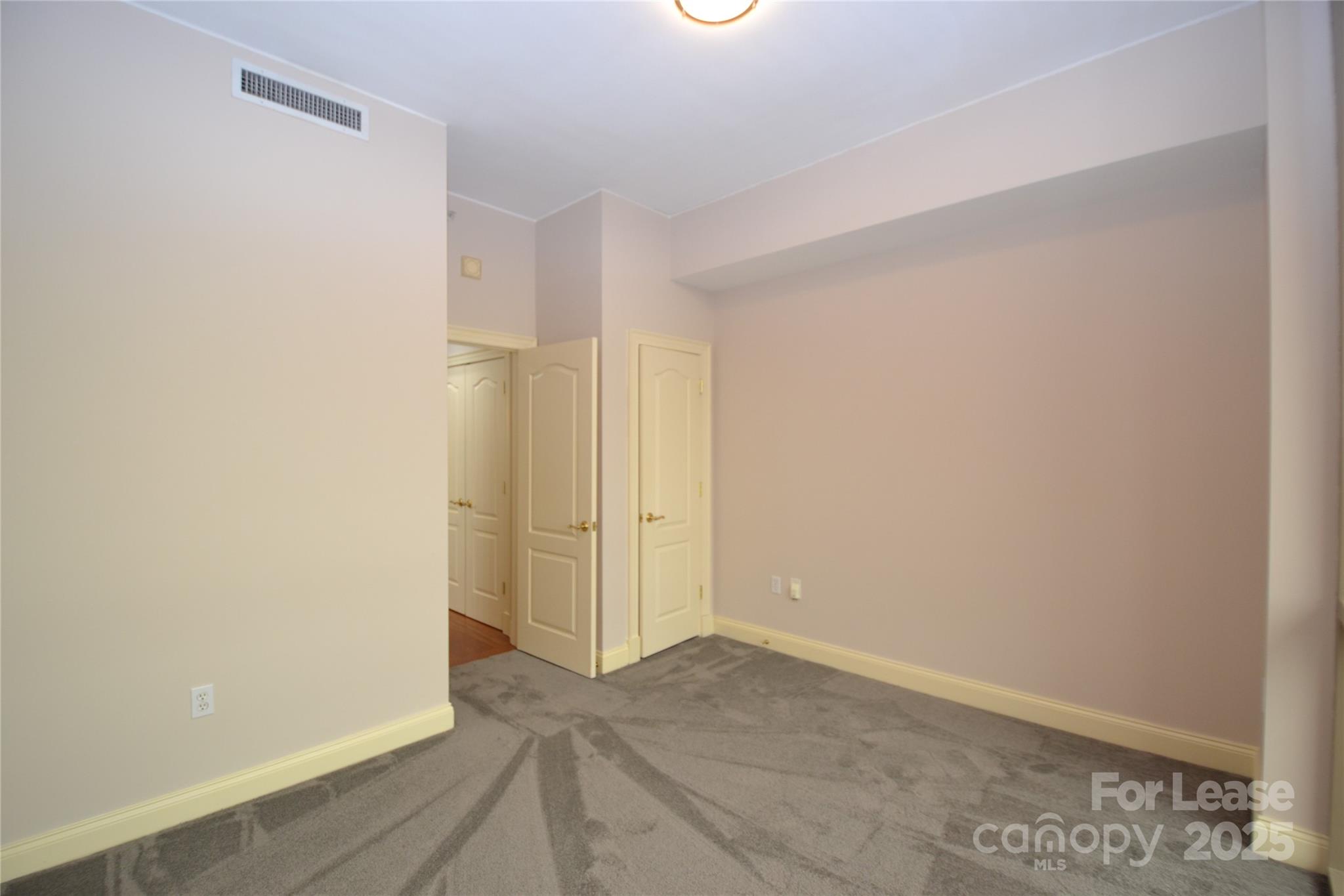 Arlington - Residential Lease