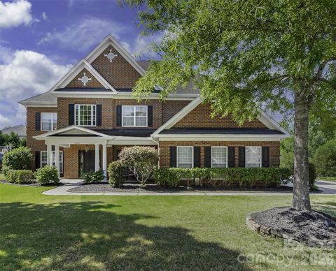 Photo of 8638 Savannah Road, Harrisburg, NC 28075 (MLS # 4372561)