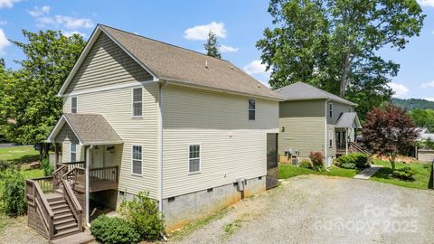 212 & 214 Portmanvilla Road Black Mountain NC 28711