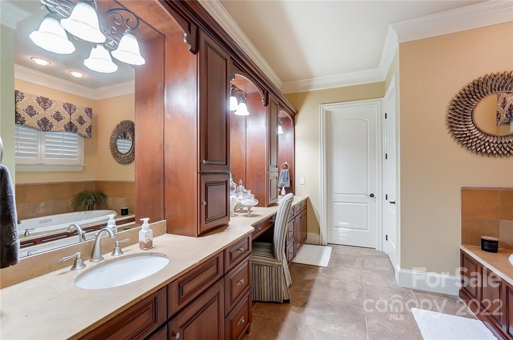 Hadley Park - Residential