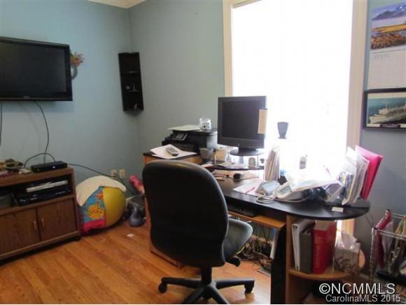 Leicester Village - Residential