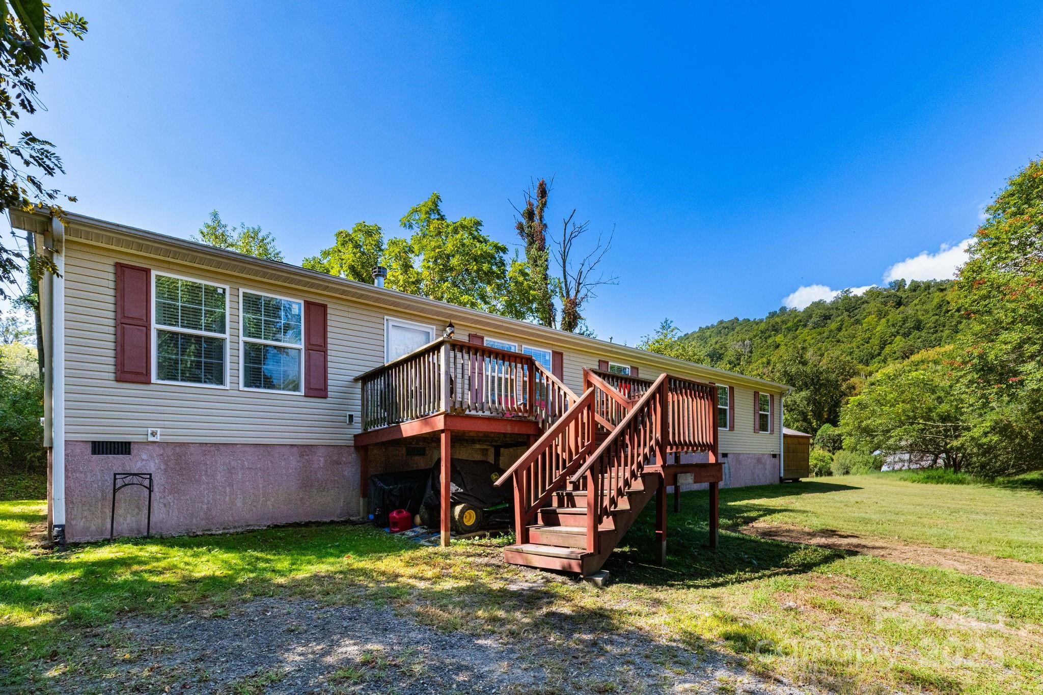 324 Lytle Cove Road