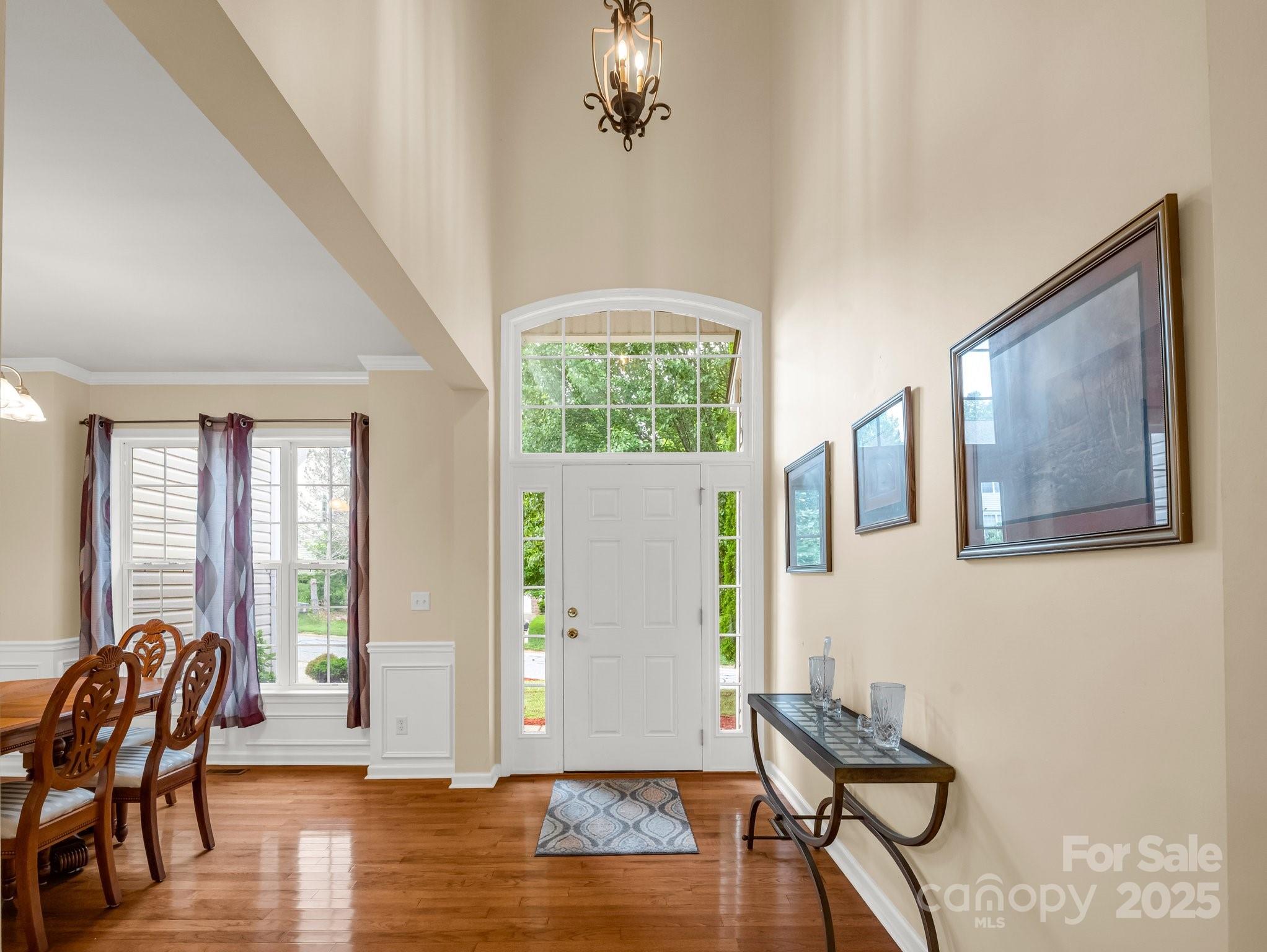24 Yorktown Circle