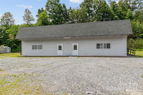 1365 US 19 Highway Mars Hill NC 28754