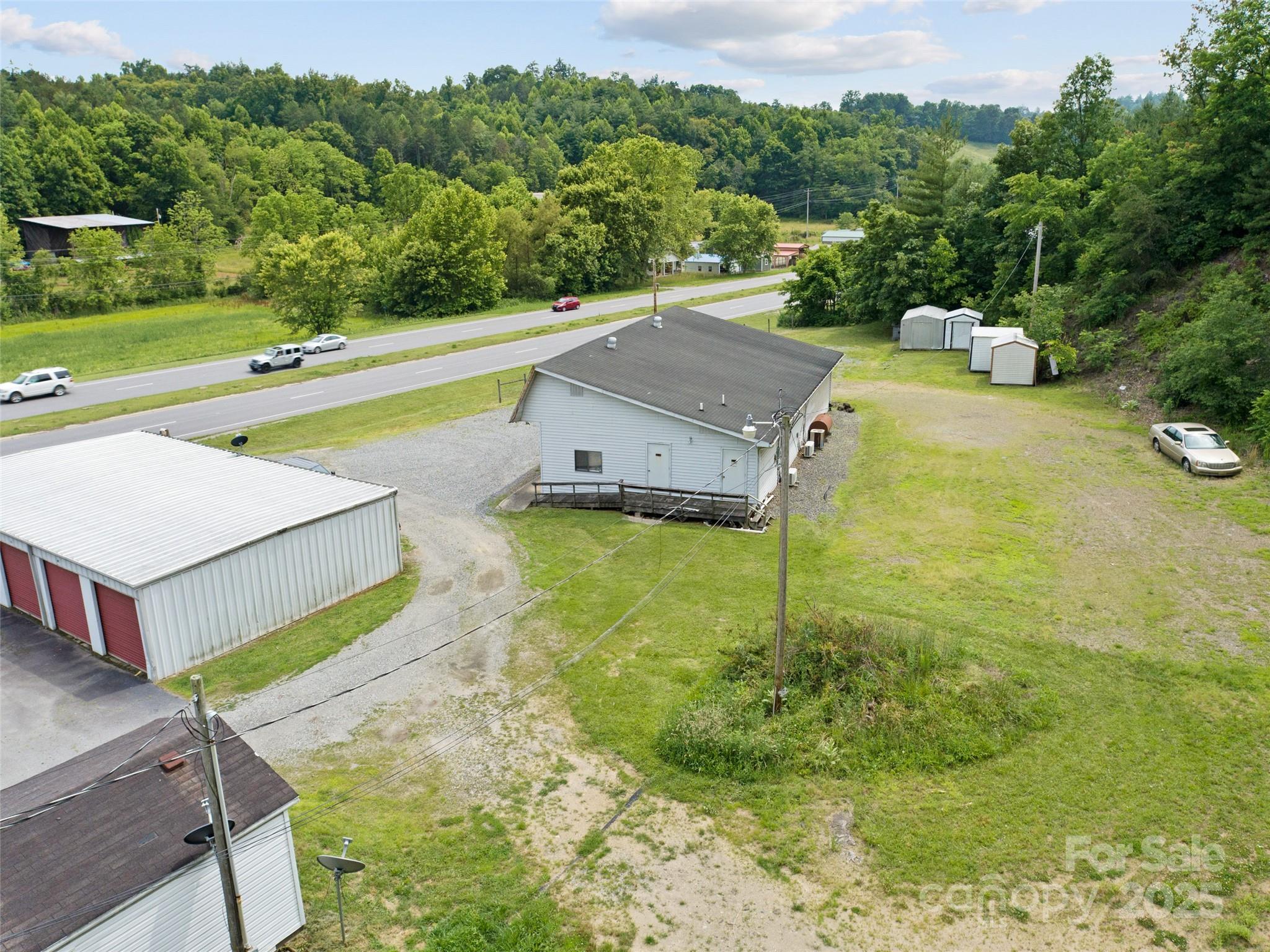 1365 US 19 Highway