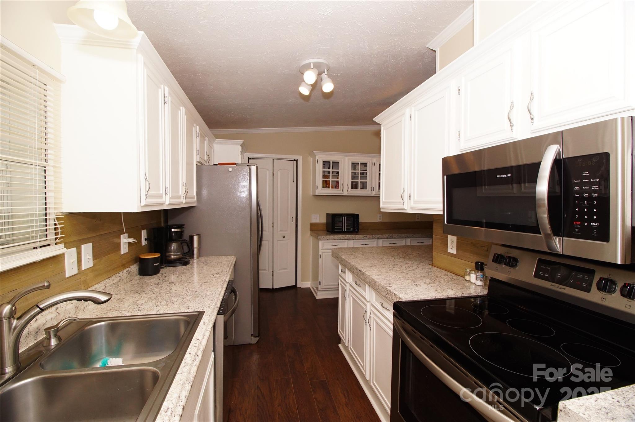 7010 Executive Circle