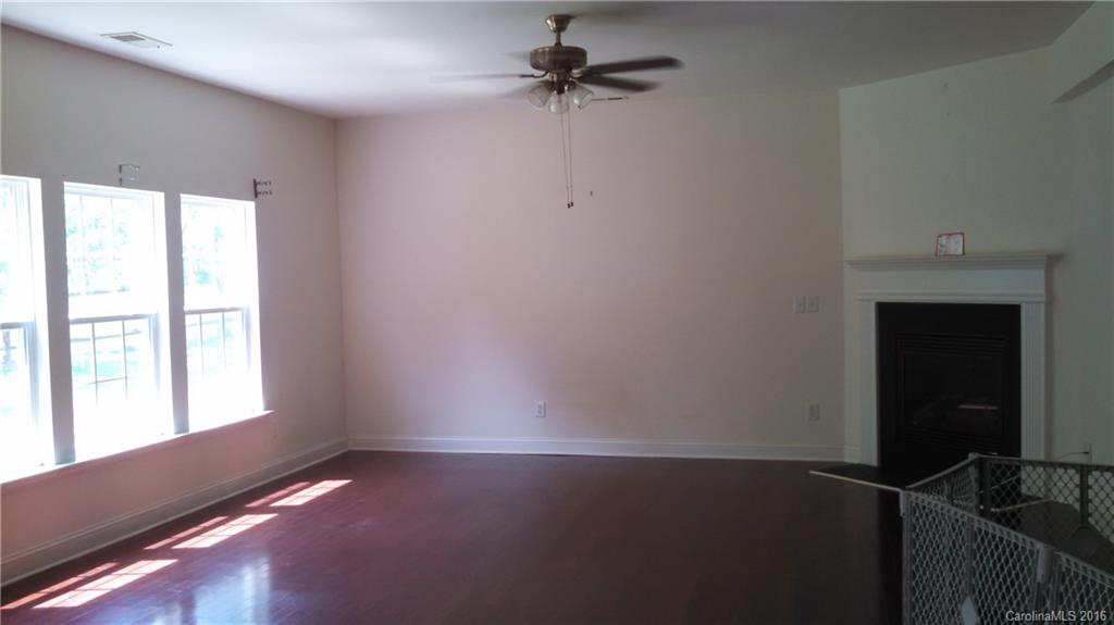 English Trails - Residential Lease