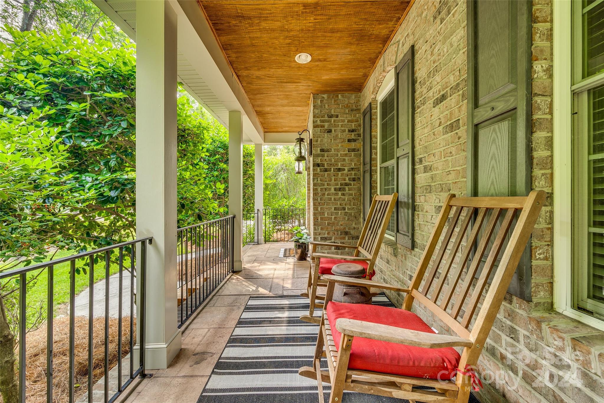 Water Edge - Residential