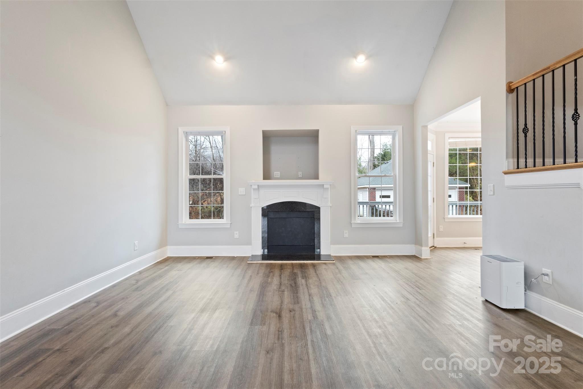 Maple Leaf - Residential