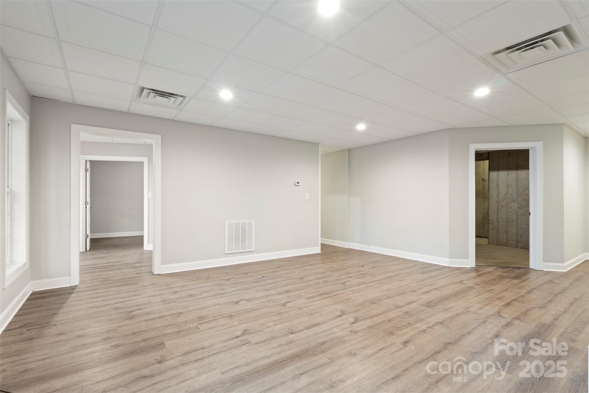 Maple Leaf - Residential