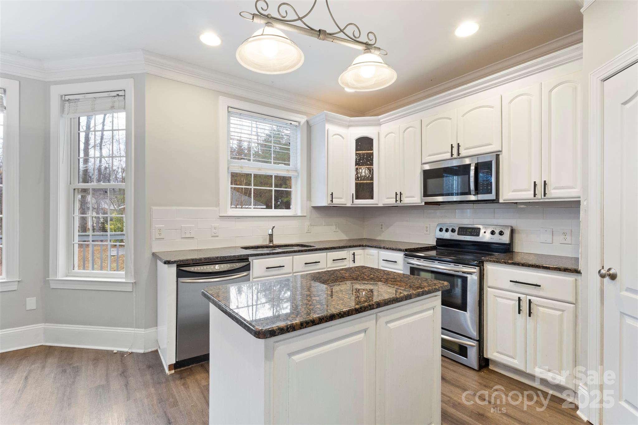 Maple Leaf - Residential