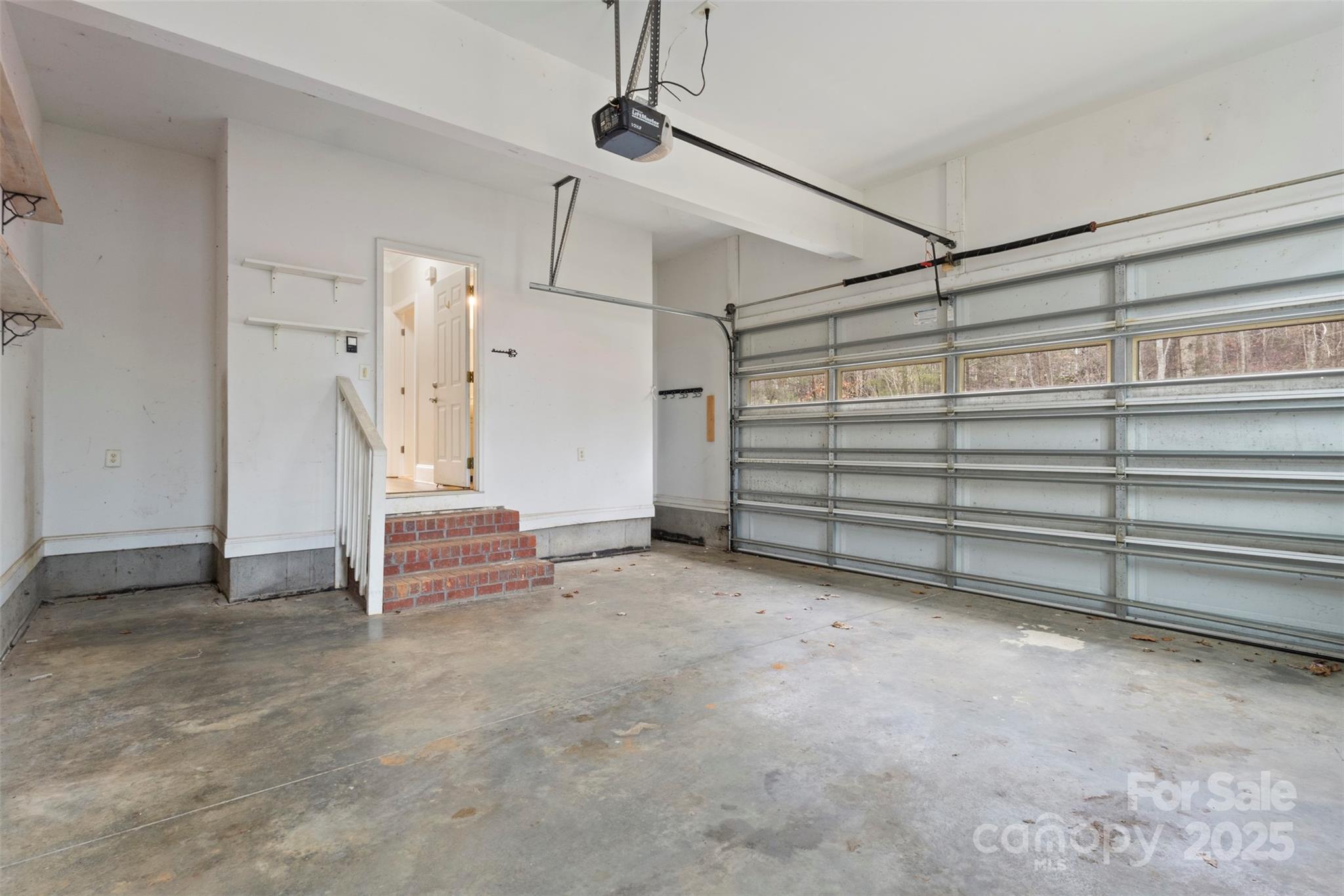 Maple Leaf - Residential