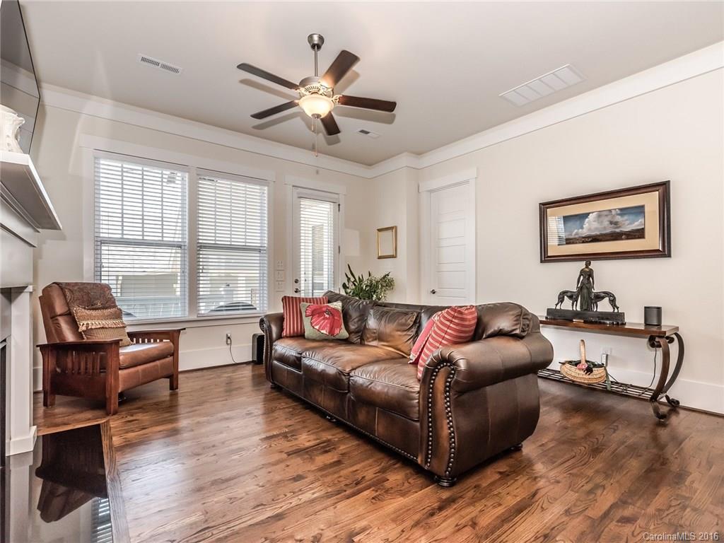 Riverwalk - Residential