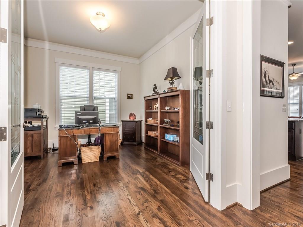 Riverwalk - Residential