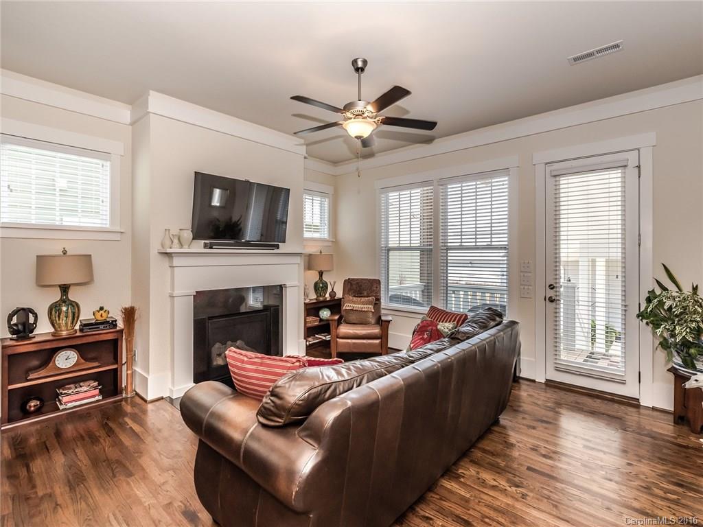 Riverwalk - Residential