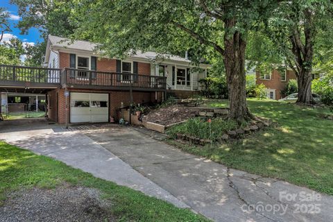 59 Skyview Terrace Asheville NC 28806