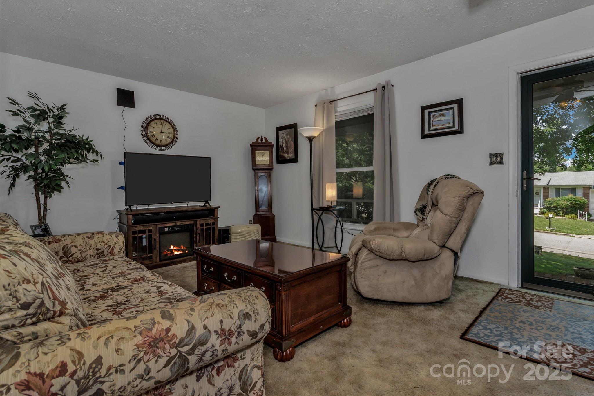 59 Skyview Terrace