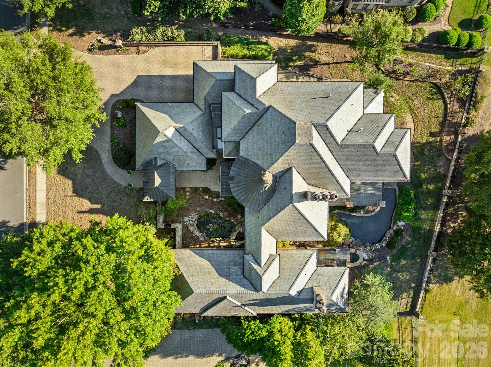 408 Oakmont Lane