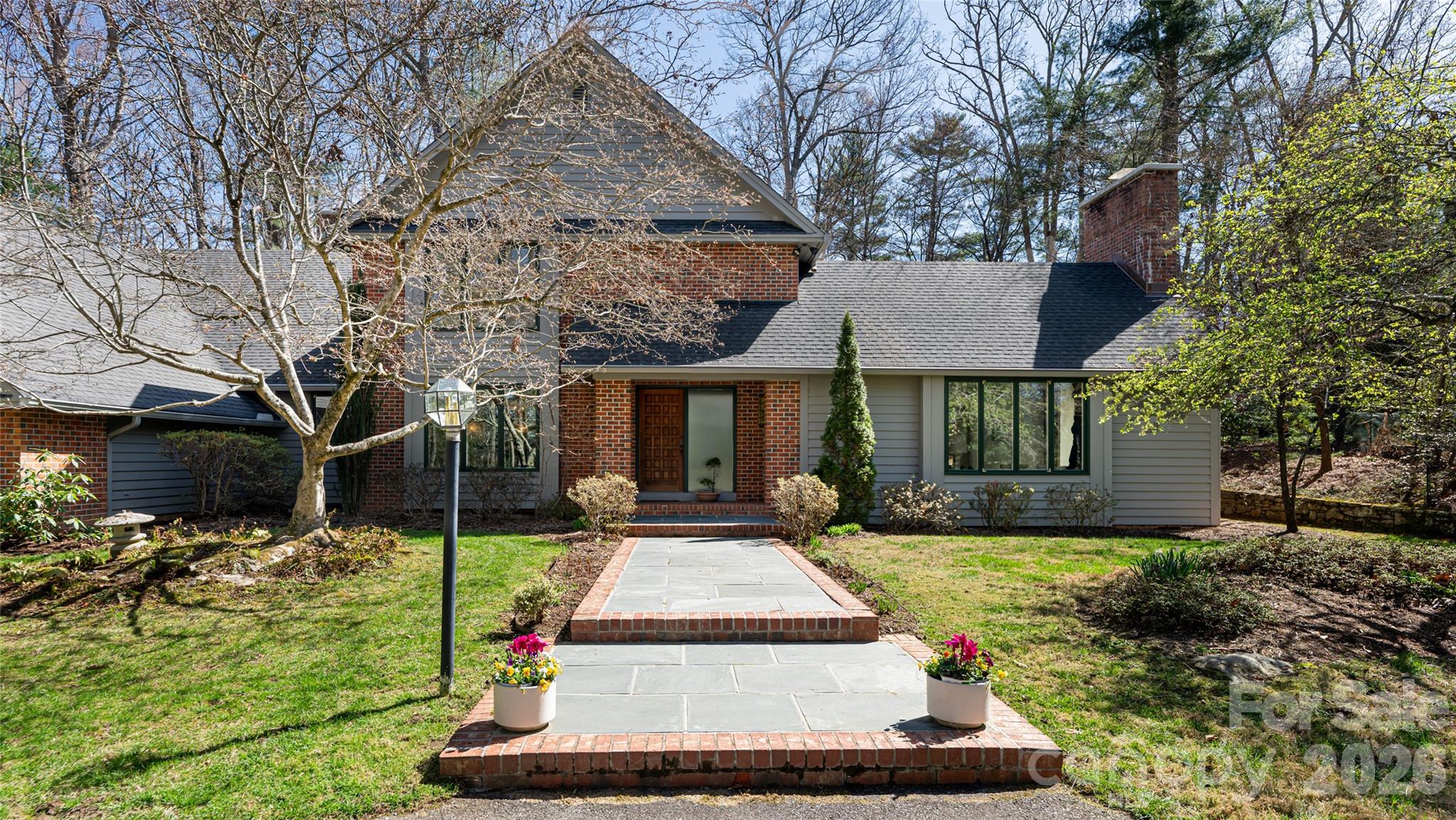 12 Stuyvesant Crescent