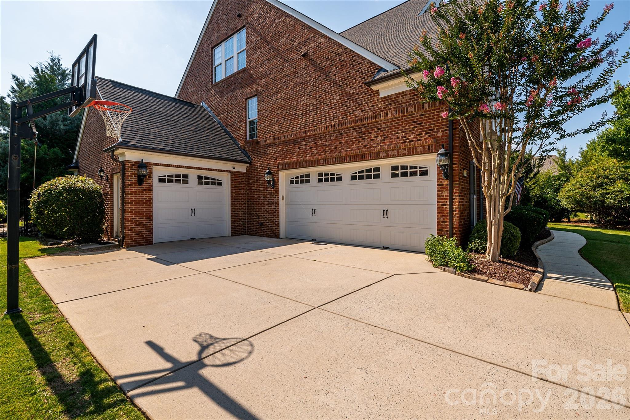 10306 Waxhaw Manor Drive