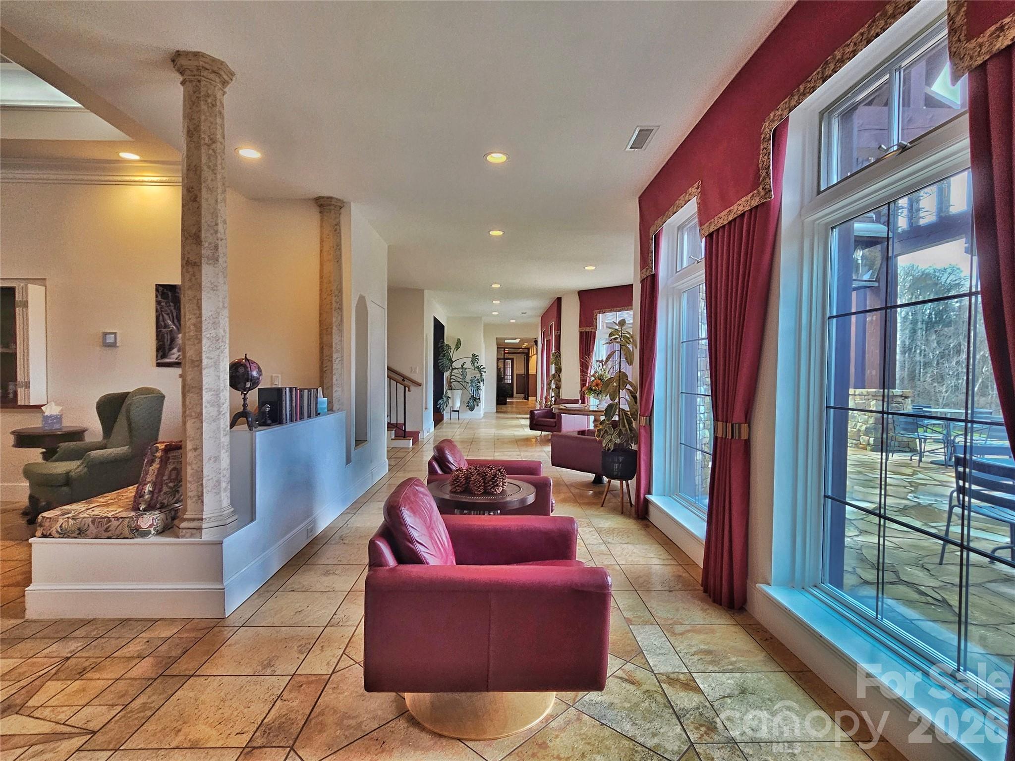 Highland Forest - Land