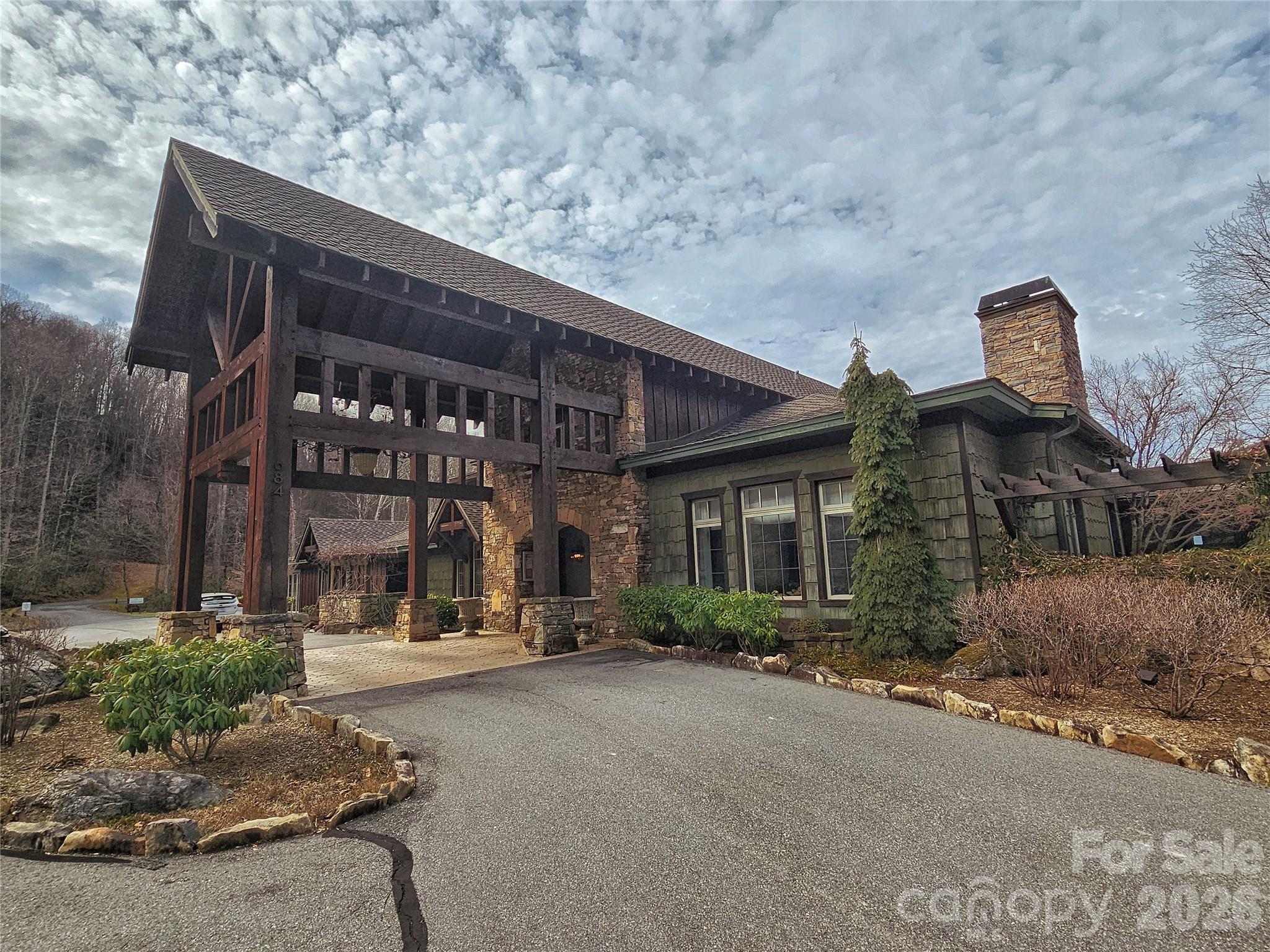 Highland Forest - Land