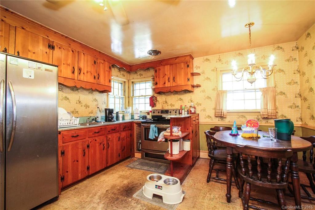 Country Club Heights - Residential