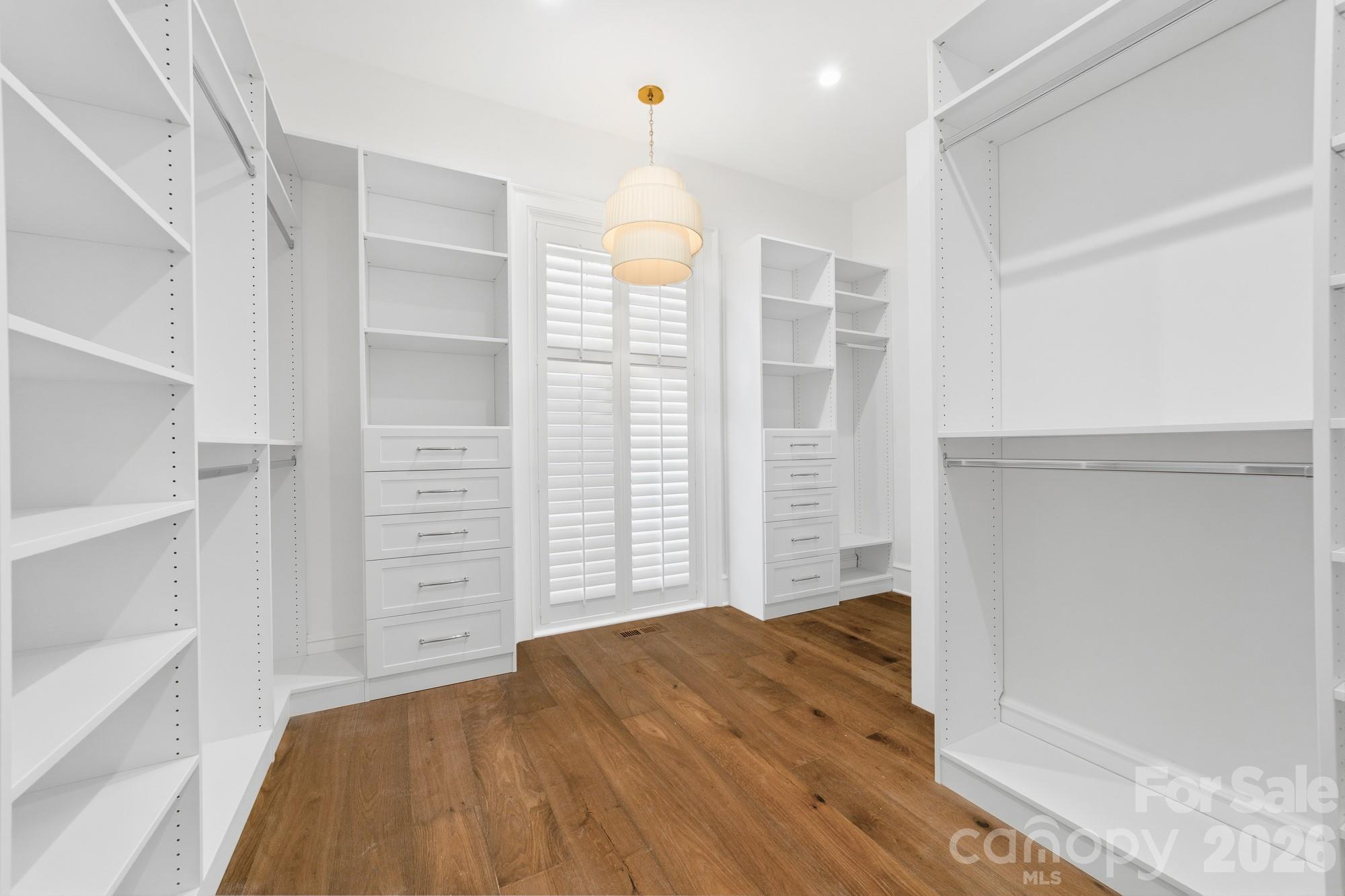 Bratton - Residential