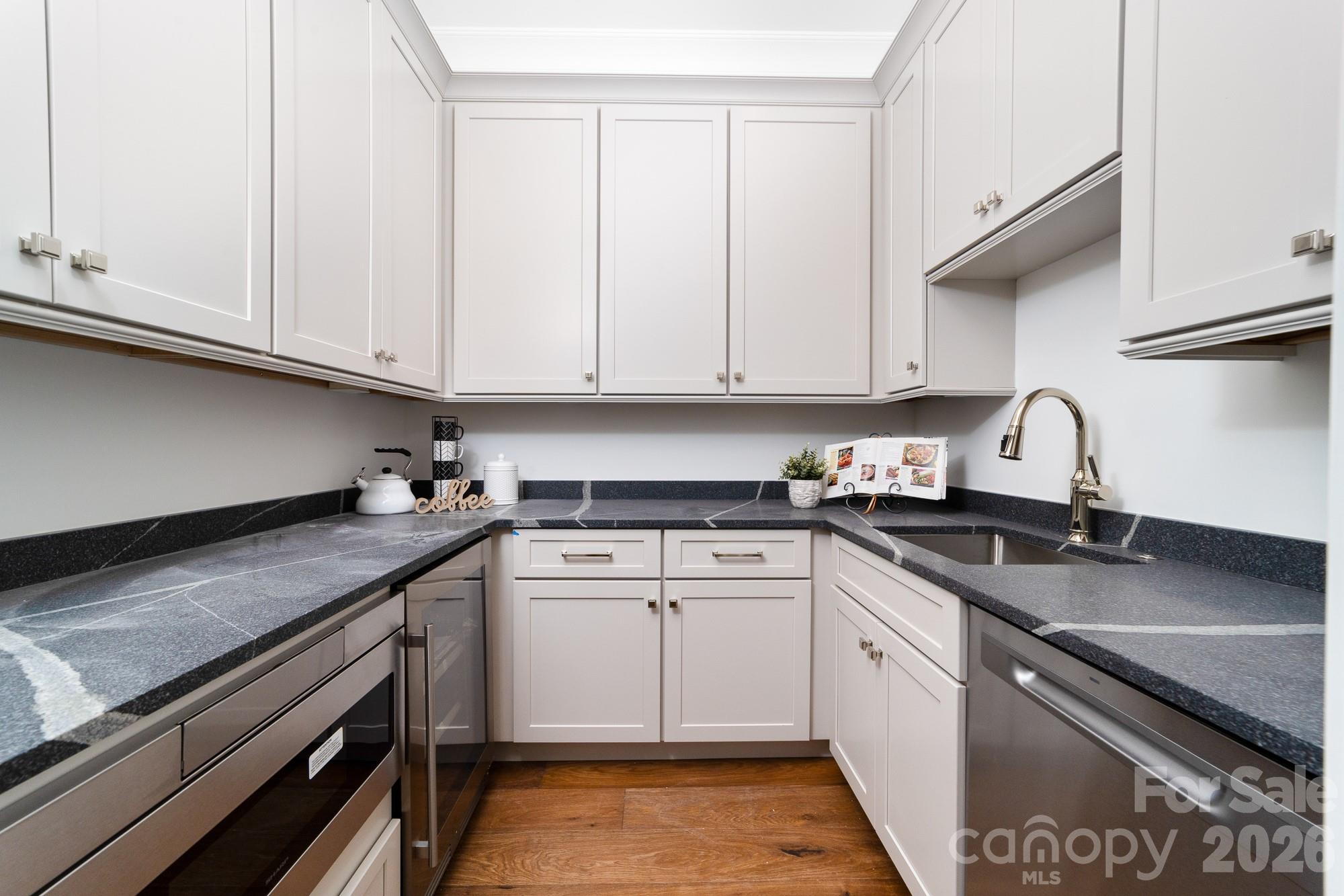 Bratton - Residential