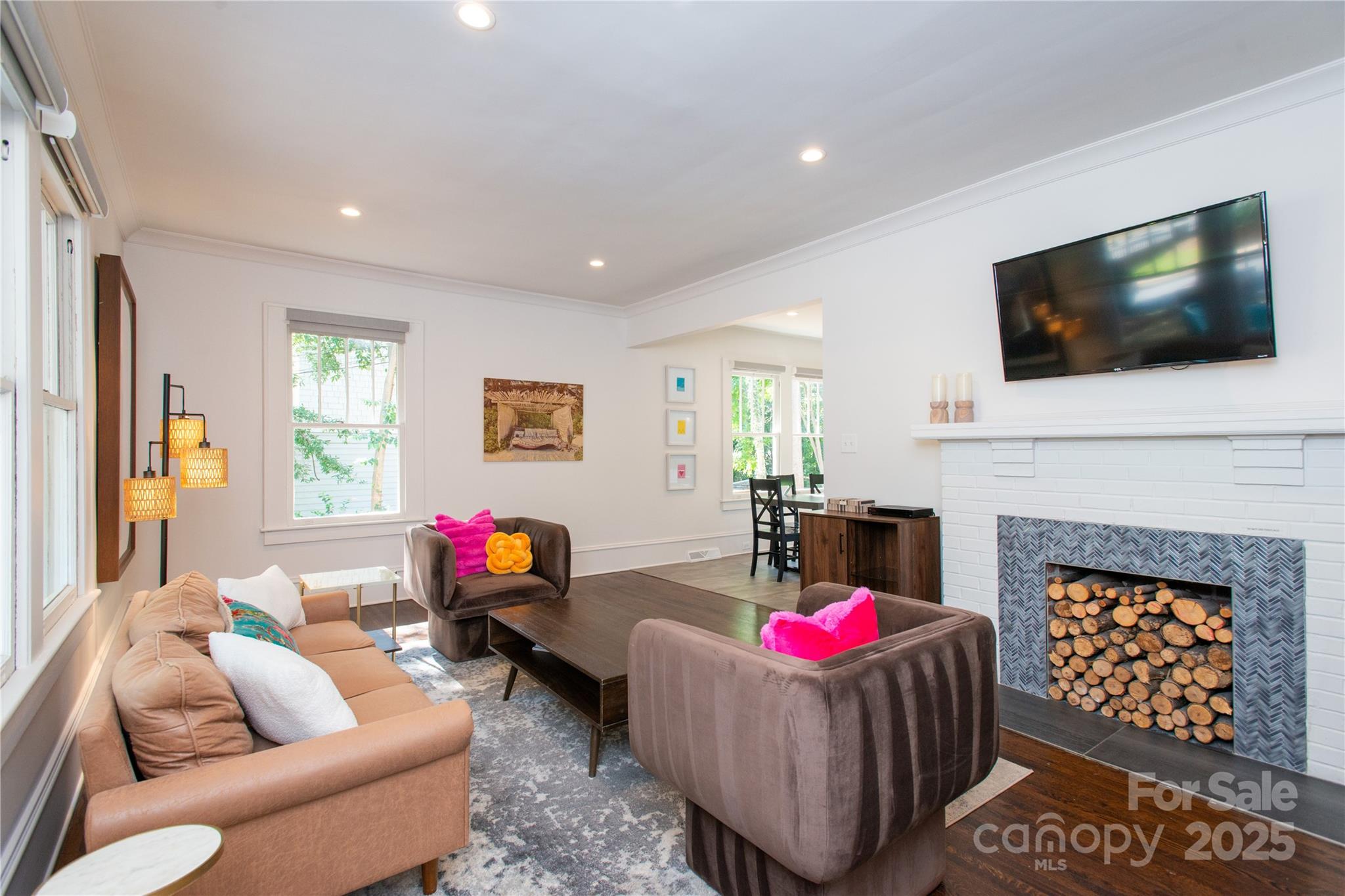 527 Spruce Street