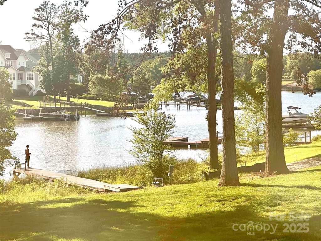 listing image 42