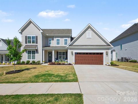 Photo of 423 Lucky Drive NW, Concord, NC 28027 (MLS # 4372456)