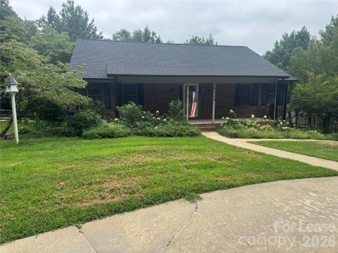 Photo of 8024 Bradford Lane, Denver, NC 28037 (MLS # 4390184)