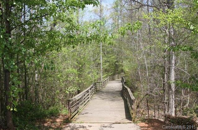 Robinwood Village - Residential