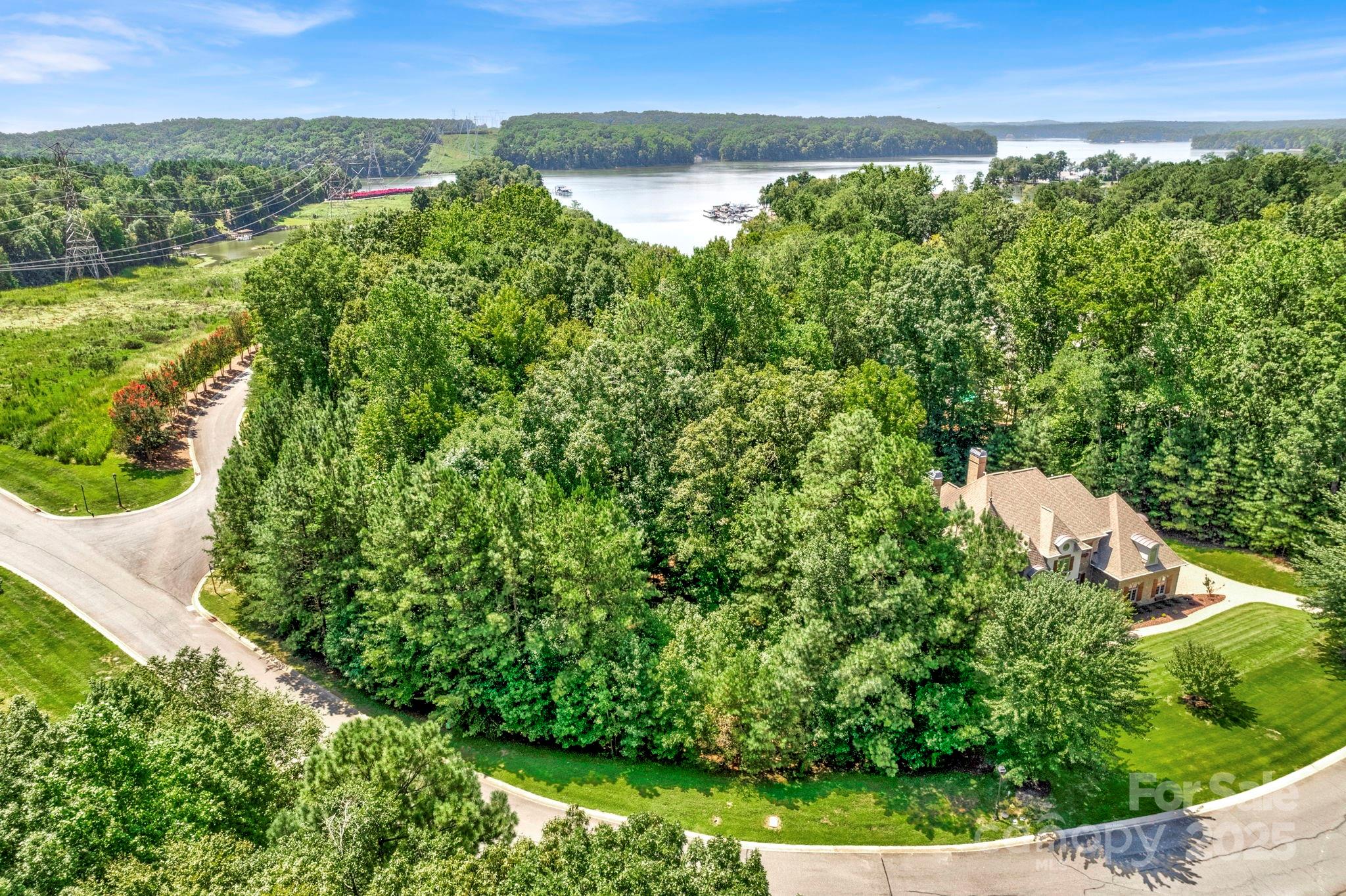 1505 Reflection Pointe Boulevard